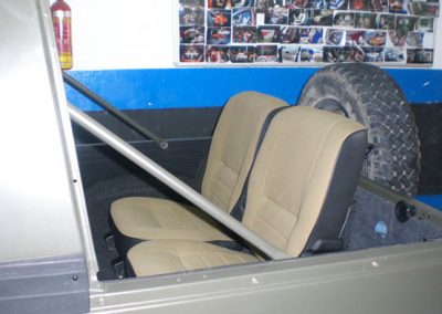 Tapizado de coche JEEP en Madrid