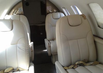 trabajos de tapizado de avión en Madrid