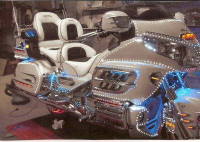 Tapizado de asiento de moto Honda Goldwing en Madrid