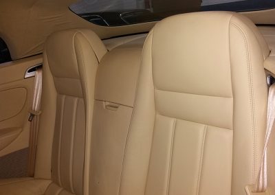 tapizado de coche Bentley en Madrid